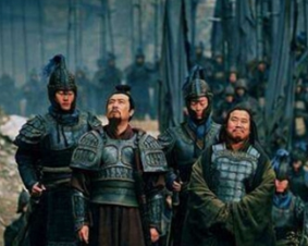 庞统和诸葛亮的关系如何？庞统对诸葛亮有什么影响？