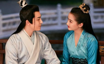 《我就是这般女子》昨日首播，关晓彤和侯明昊演技上略显不足