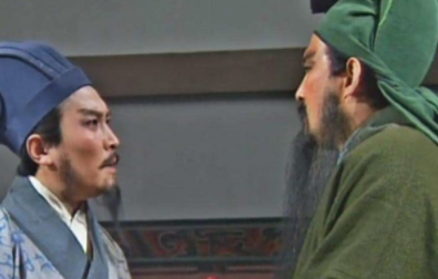 关羽忠义两全，为何却说他是蜀汉的罪人呢？