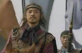 水浒传中孔明的身世如何？他为何要投靠宋江？