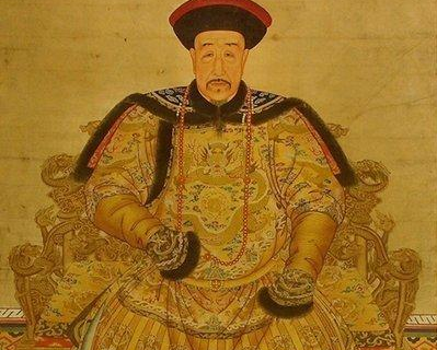 乾隆怎么说也是阅人无数 乾隆为何把皇位传给嘉庆