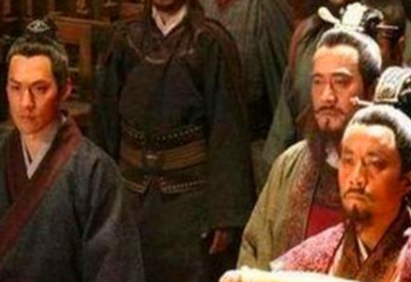 呼延灼和关胜两人，甘心归顺于梁山的用意是什么