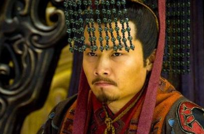 曹丕有哪些主要事迹？他的历史评价如何呢？