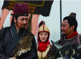 水浒传中，吴用有什么厉害之处，能让李逵对他言听计从？