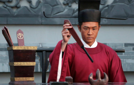 宋代统治者多重视荒政，发生灾荒时地方长官会怎么做？