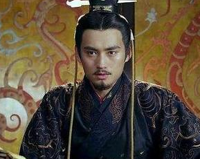 人称完美皇帝的刘秀，存在感不高的原因是什么