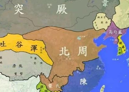 西魏大丞相宇文泰接受谁的建议？在北周实行了六官制度