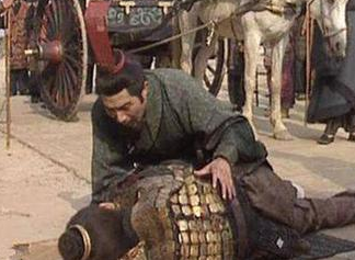 成济为啥敢杀害皇帝曹髦？他的结局如何