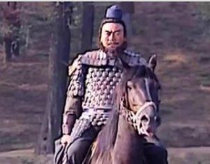 当阳桥上张飞两次通报姓名后，曹营为何没有一人冲杀向前？