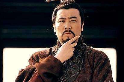 荆州对蜀汉非常重要，为何却让自傲的关羽来守呢？