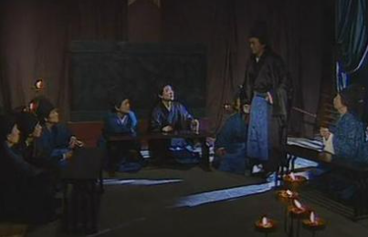 十常侍的权利为何会如此之大？为何皇帝不管呢？