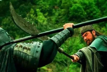 关羽和吕布相比 两人究竟谁更厉害一些