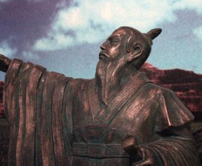 淳于髡是如何讽齐王的？他与邹忌有什么不同？