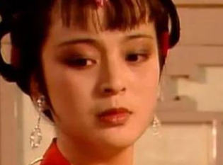 探春的理家才能与凤姐相比，谁更厉害？为何说探春比不上