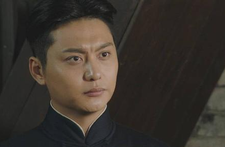 《向警予》中主演都有哪些人？是小说改编的吗？