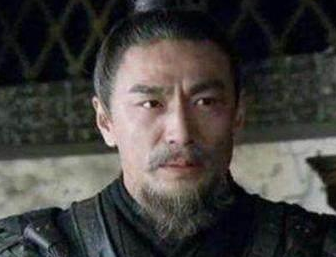 求贤若渴的曹操为何始终不重要朱灵?原因是什么