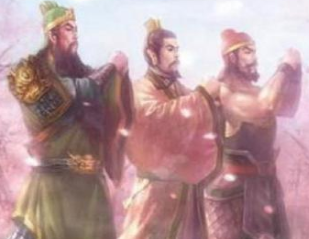 刘备无权无势，为什么张飞和关羽愿意跟着他？