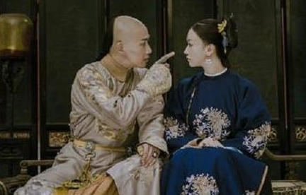 嘉庆登基后沉迷于听戏，为什么反而让乾隆龙颜大悦？