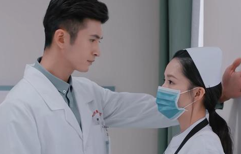 《海上繁花》男主是谁扮演的？剧中满满的cp感