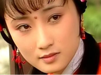 薛家大少爷薛蟠与香菱的关系如何？从这两件事可以看出来