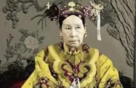 慈禧日常生活有多奢侈？吃个西瓜就很夸张了