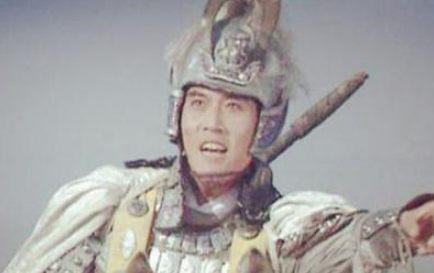 公孙瓒的军事力量要强过袁绍，为何却被袁绍给击败了？