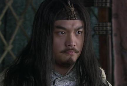 马超的父亲是怎么死的？是不是马超的责任呢？