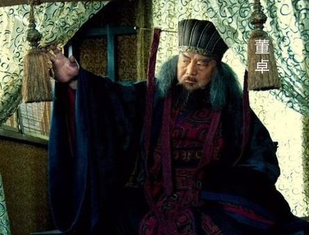 董卓火烧洛阳城是怎么回事 董卓放火的原因是什么