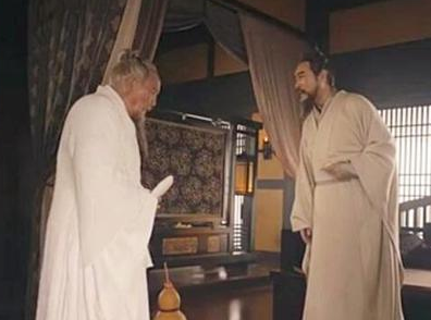 华佗的死因是什么？曹操为什么坚持杀了华佗？