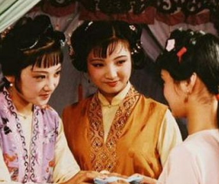 红楼梦中的副小姐是什么身份？她们都是什么性子？