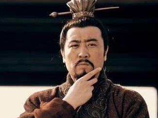 三国时期的三大战役分别是哪些？刘备扮演着什么角色？