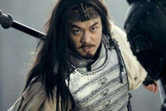 正史中的马超为什么那么低调？刘备打压了他吗？