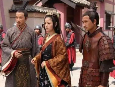 窦广国年幼时经历了什么？他与窦漪房是什么关系？