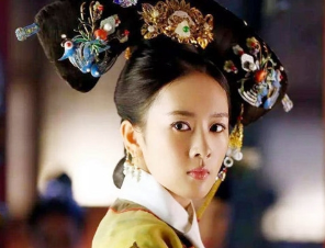 清朝三改封号的妃子，她一生经历了什么？
