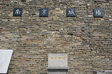 古代长城都是用砖头一块块垒起来的 长城为何能够千年不倒
