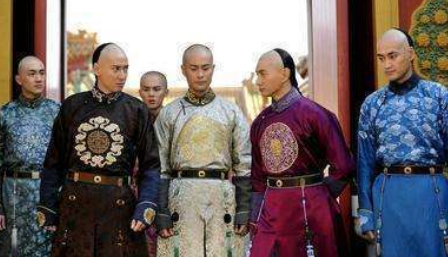 康熙皇帝到底是怎么死的 所谓雍正下手是不是真的