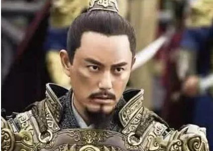 三国前期默默无闻，三国后期所向披靡，此人是谁？