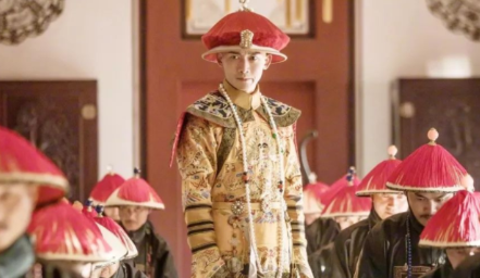 此人与乾隆喝了几杯酒，为何就被免了死刑？