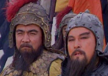 斩颜良和诛文丑的主将都有谁？曹操为什么只给关羽封侯？