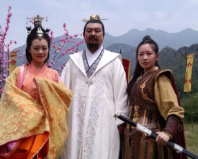 卫懿公是一个怎样的君主？他登基后的表现如何？