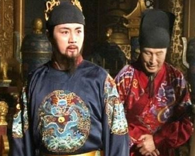 崇祯打仗都没有钱 李自成为何能搜出几千万两