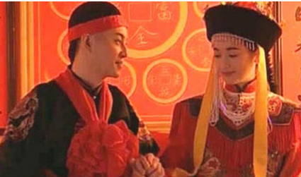 清末时期哪位统治者，最终废除了“满汉不通婚”的祖制？
