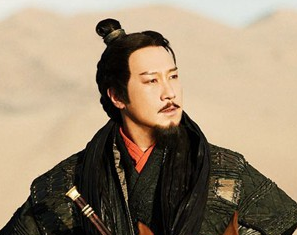 在鸿门宴中，樊哙是如何让刘邦脱险的？