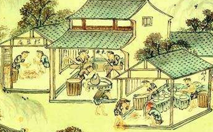 随着政治经济的发展，朱元璋对于社会救济是什么态度？