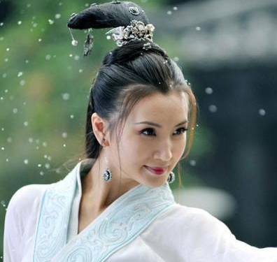 历史上既然没有貂蝉这个人 貂蝉是怎么成为四大美女之一的