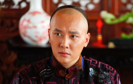 胤禩是位颇有名望的皇子，康熙为何时不时对他进行打压？