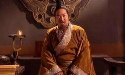 战国时期魏国最后一位国君是谁？他在历史上有何评价？