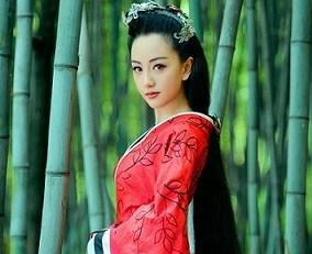 霍成君为什么会被废黜？她最后为何自杀？