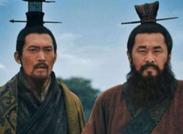 曹操在许昌放过刘备的原因是什么？是因为他