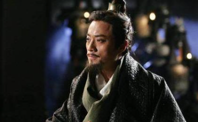 卢绾和刘邦的发小，为什么他要反叛刘邦呢？